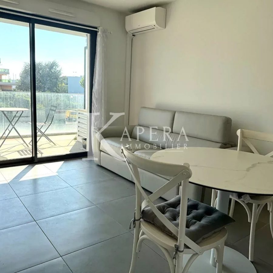 VENTE STUDIO 23M2 - SAINT LAURENT DU VAR/VESPINS - TERRASSE