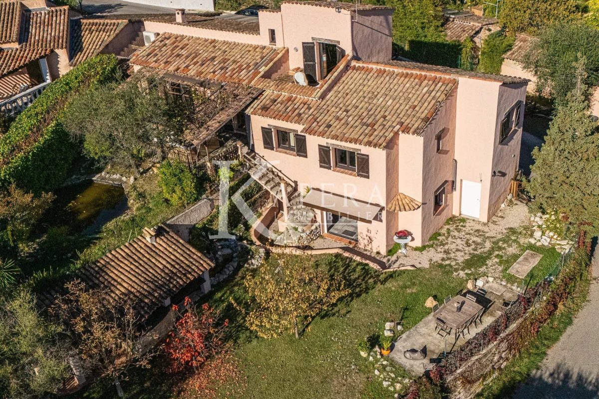 VENTE MAISON 9P 295M2 - FALICON - TERRAIN PISCINABLE