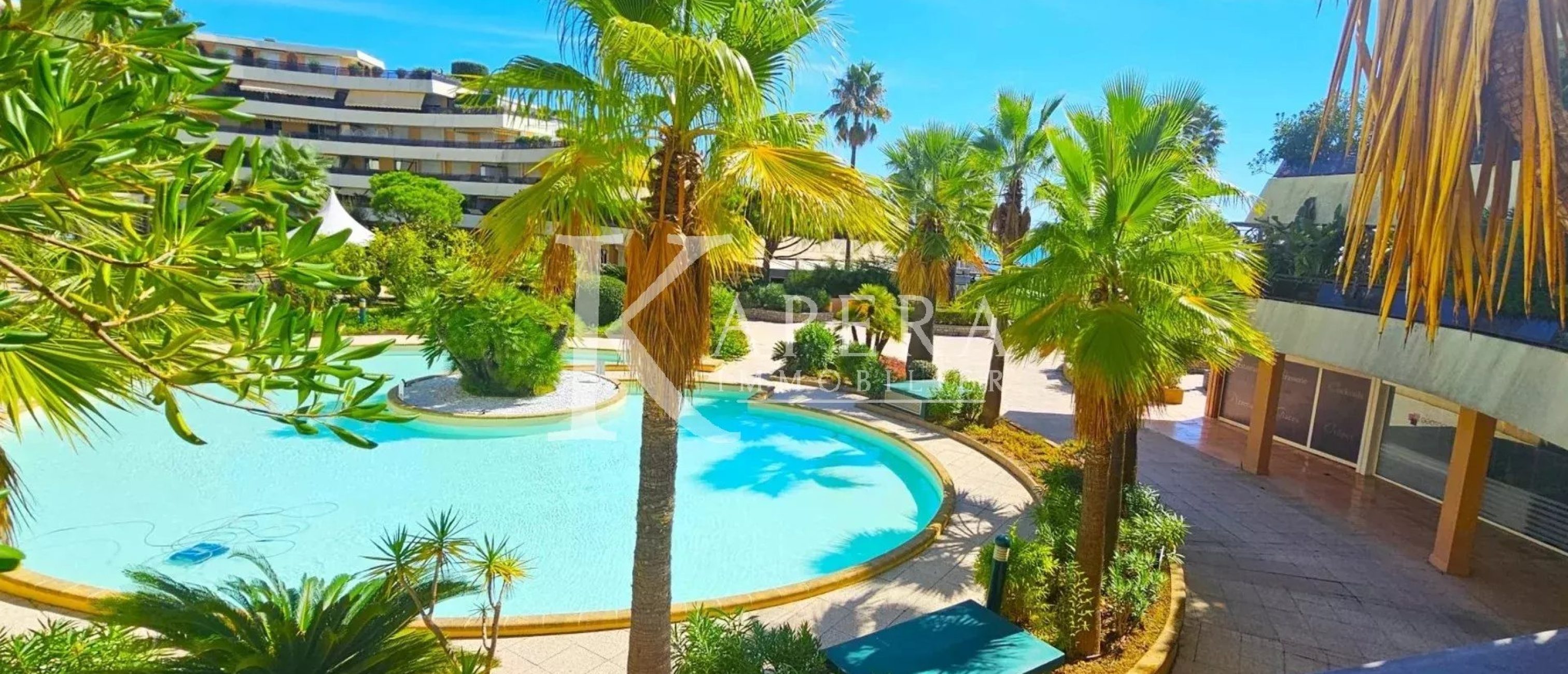 VENTE 3P 103M2 - PORT SAINT LAURENT DU VAR - TERRASSE