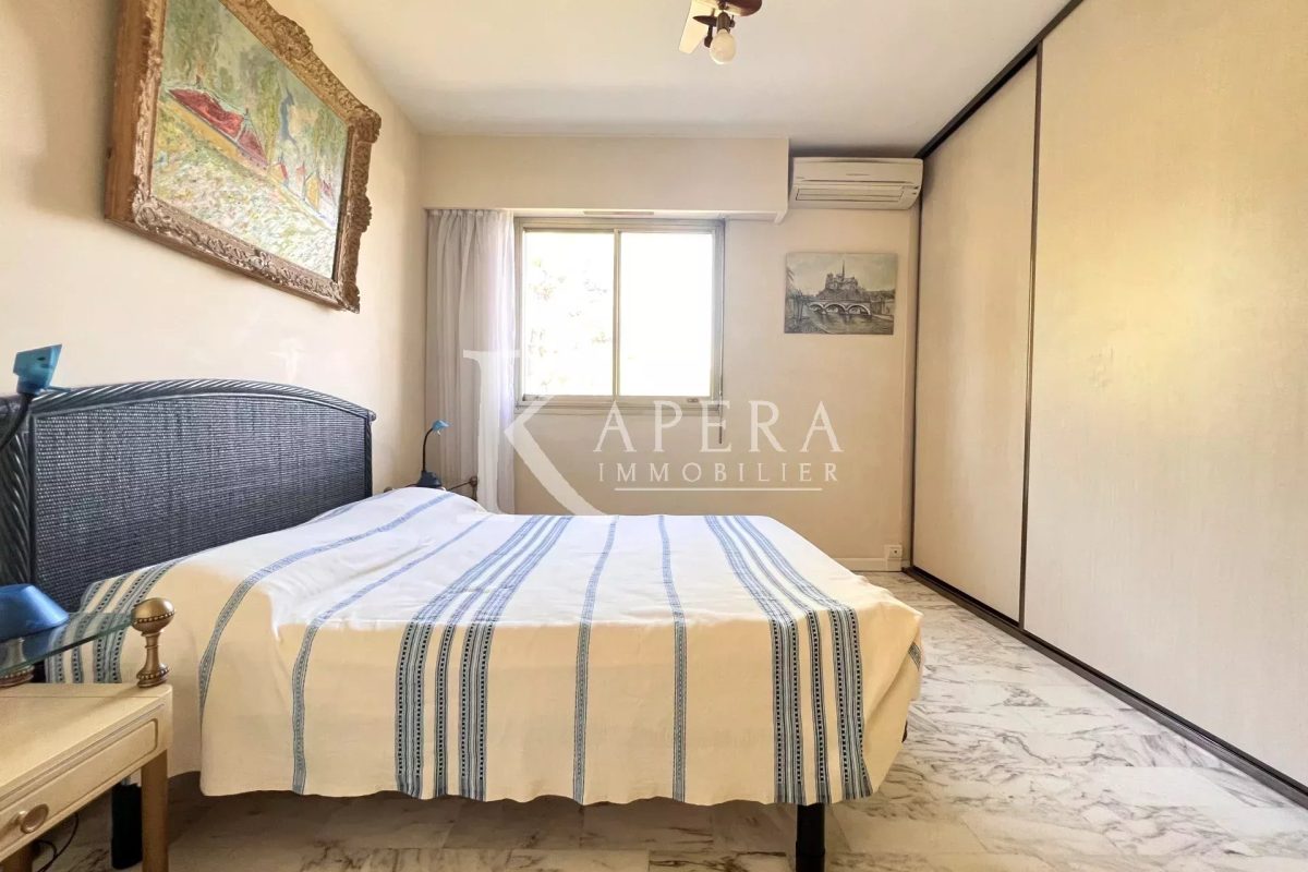 LOCATION 4P 98m2 -ANTIBES ROSTAGNE- VUE MER-GARAGE