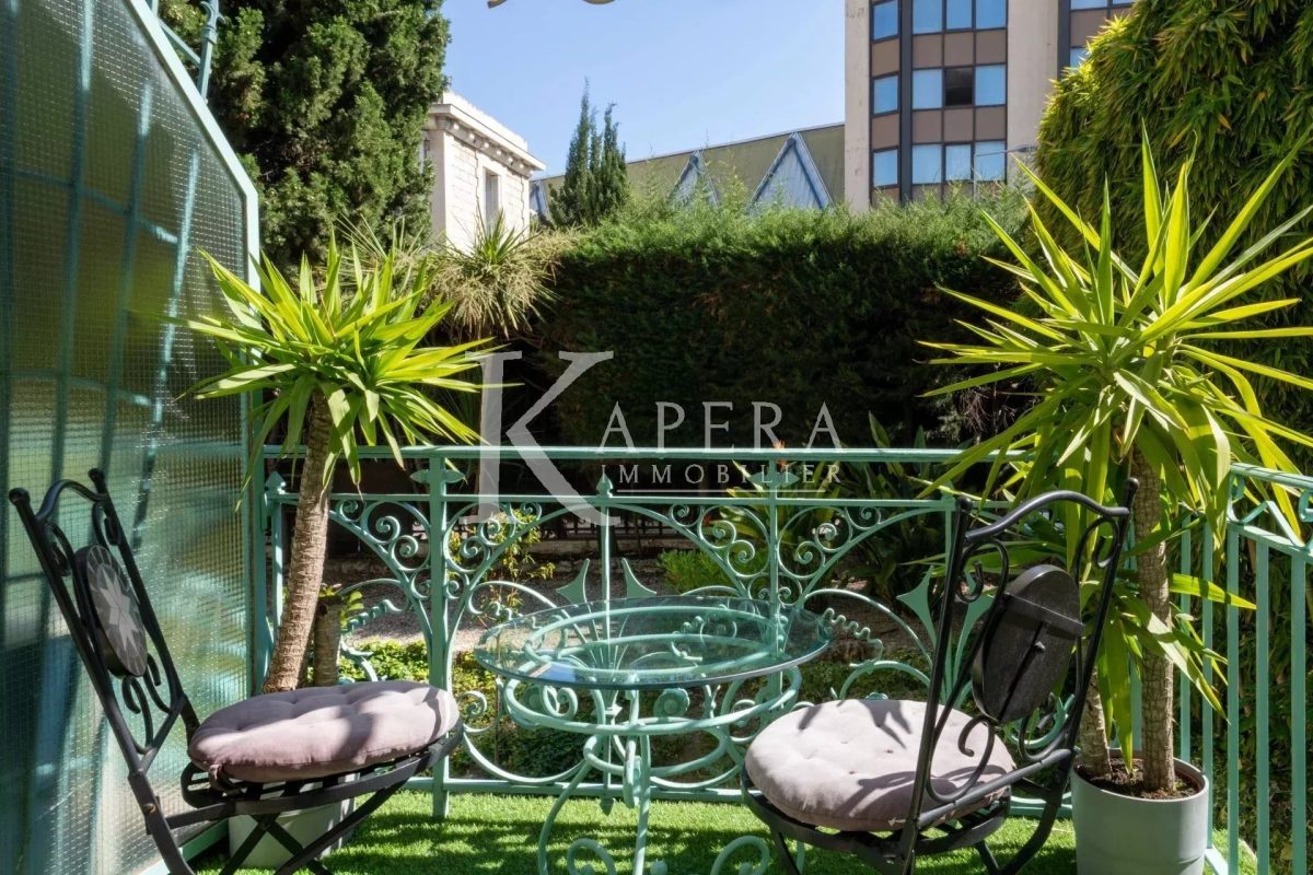 VENTE 2P 42M2 - NICE FLEURS - BALCON