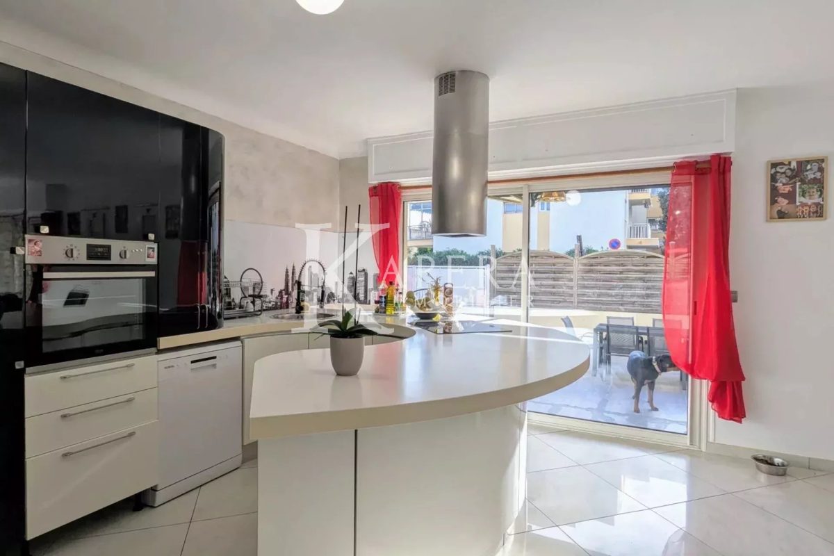 VENTE 5P 180M2 - ST LAURENT DU VAR/GARE - REZ DE JARDIN