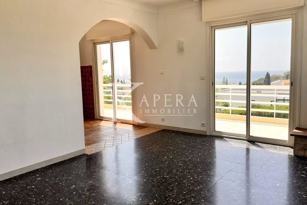 VENTE MAISON 10P 205M2 - CAGNES SUR MER / GROS BUAUX - VUE MER - TERRAIN 5376M2