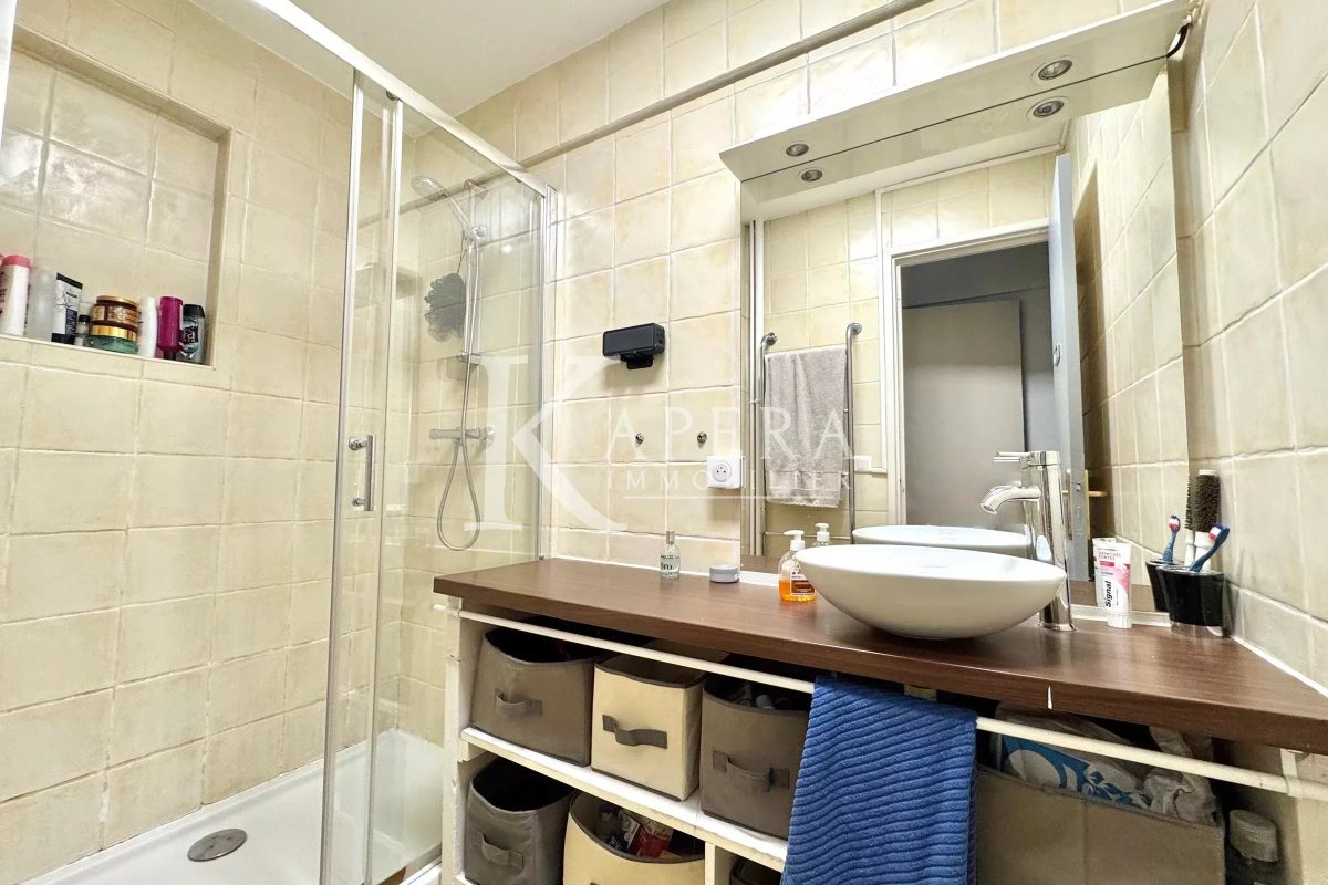 VENTE 58M2 NICE ST MARGUERITE - BALCONS - GARAGE - CAVE