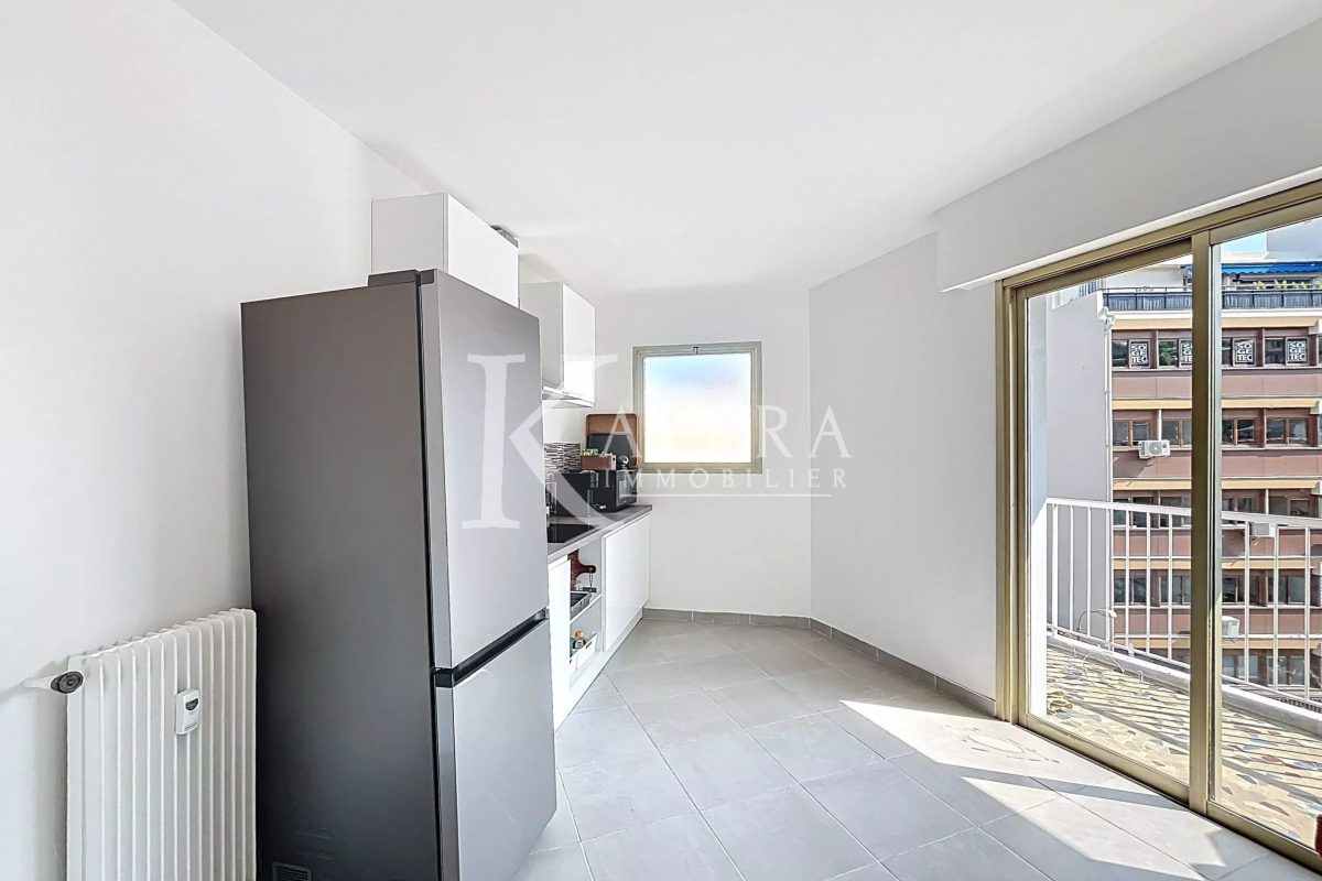 VENTE 2P 62M2 - CAGNES SUR MER CENTRE - BALCON