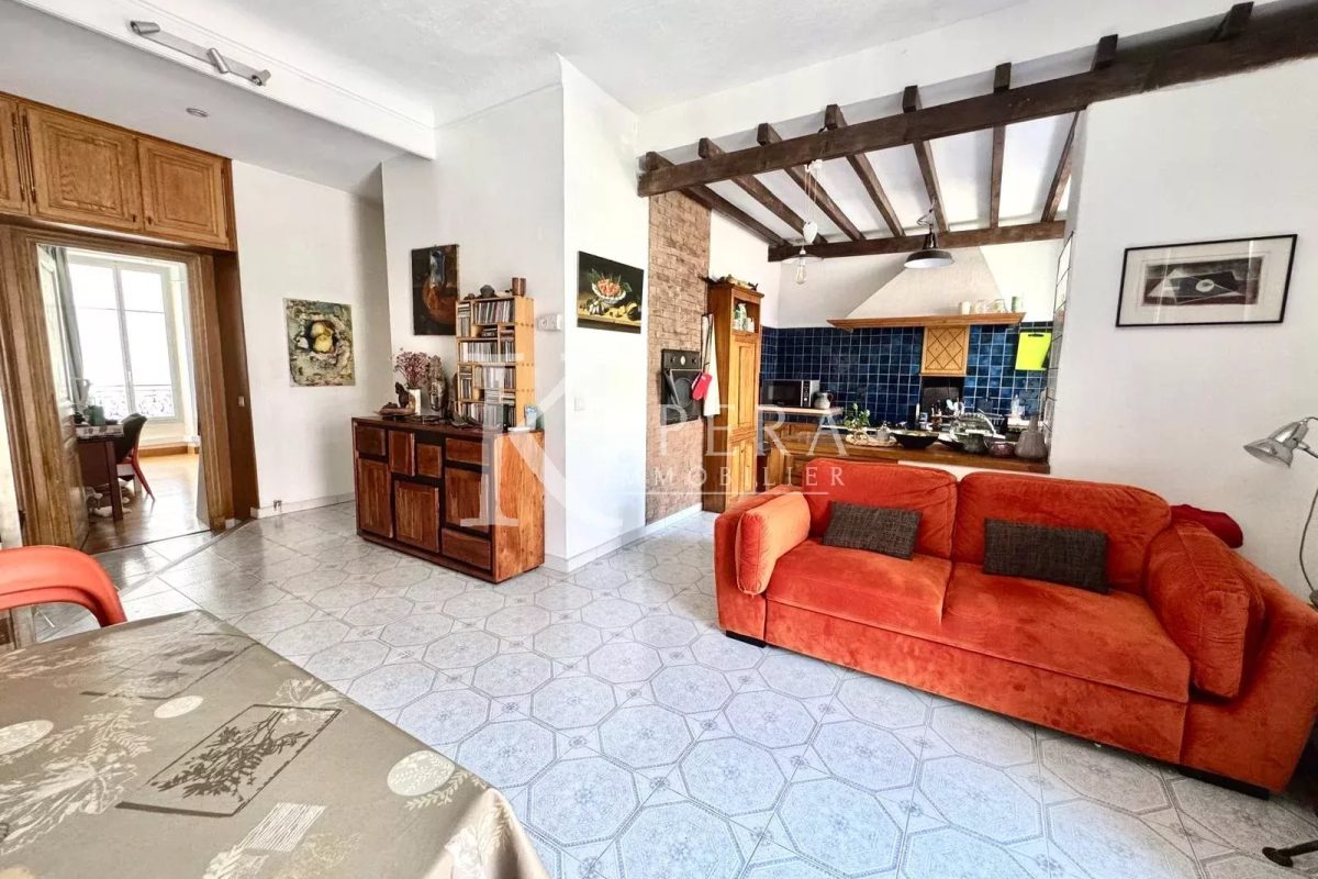 EN VENTE 4P 83m² - NICE CARABACEL - CHARME DE L'ANCIEN