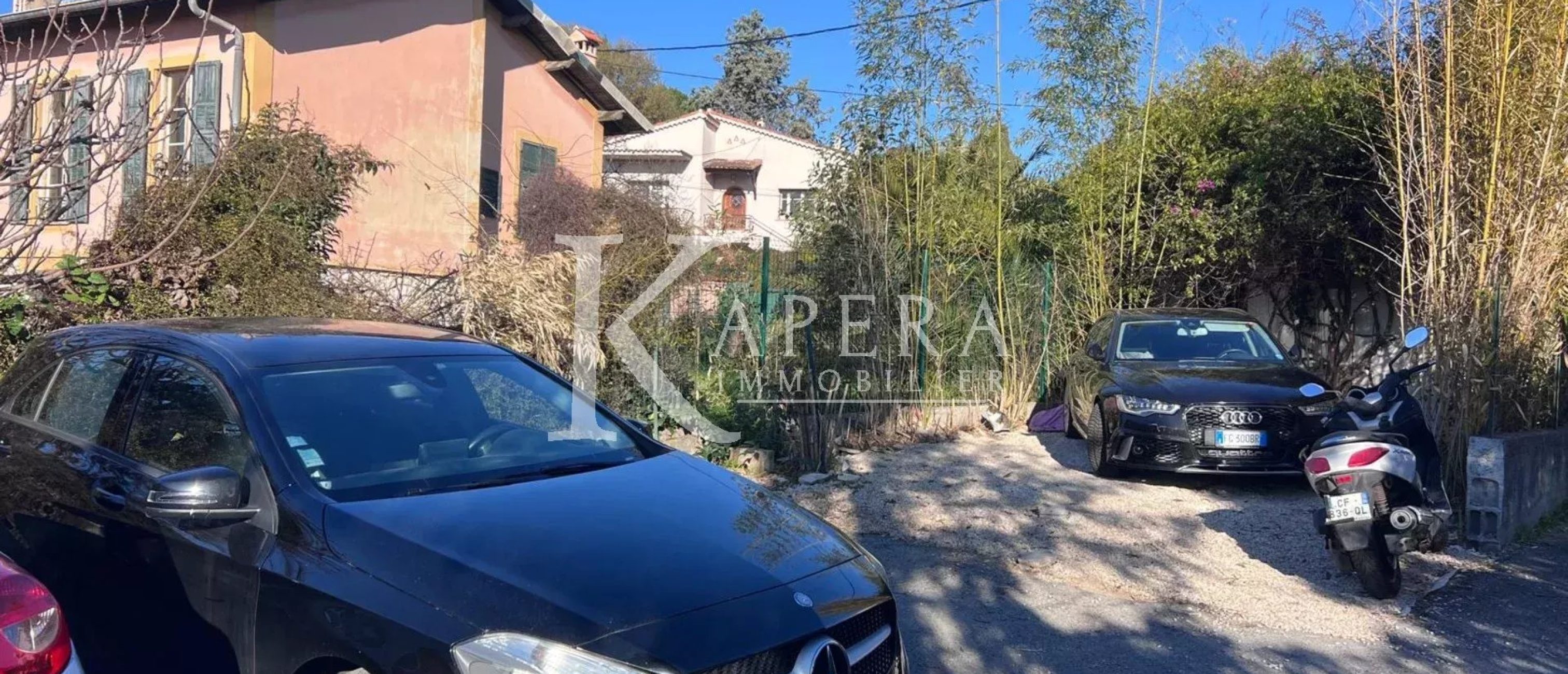 VENTE MAISON FAMILIALE 6P 163M2 - CAGNES SUR MER/ BREGUIERES - BEAU TERRAIN - CALME