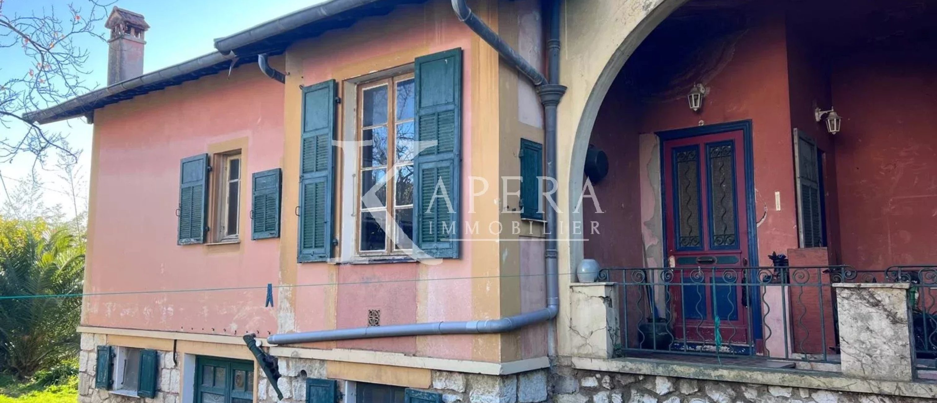 VENTE MAISON FAMILIALE 6P 163M2 - CAGNES SUR MER/ BREGUIERES - BEAU TERRAIN - CALME