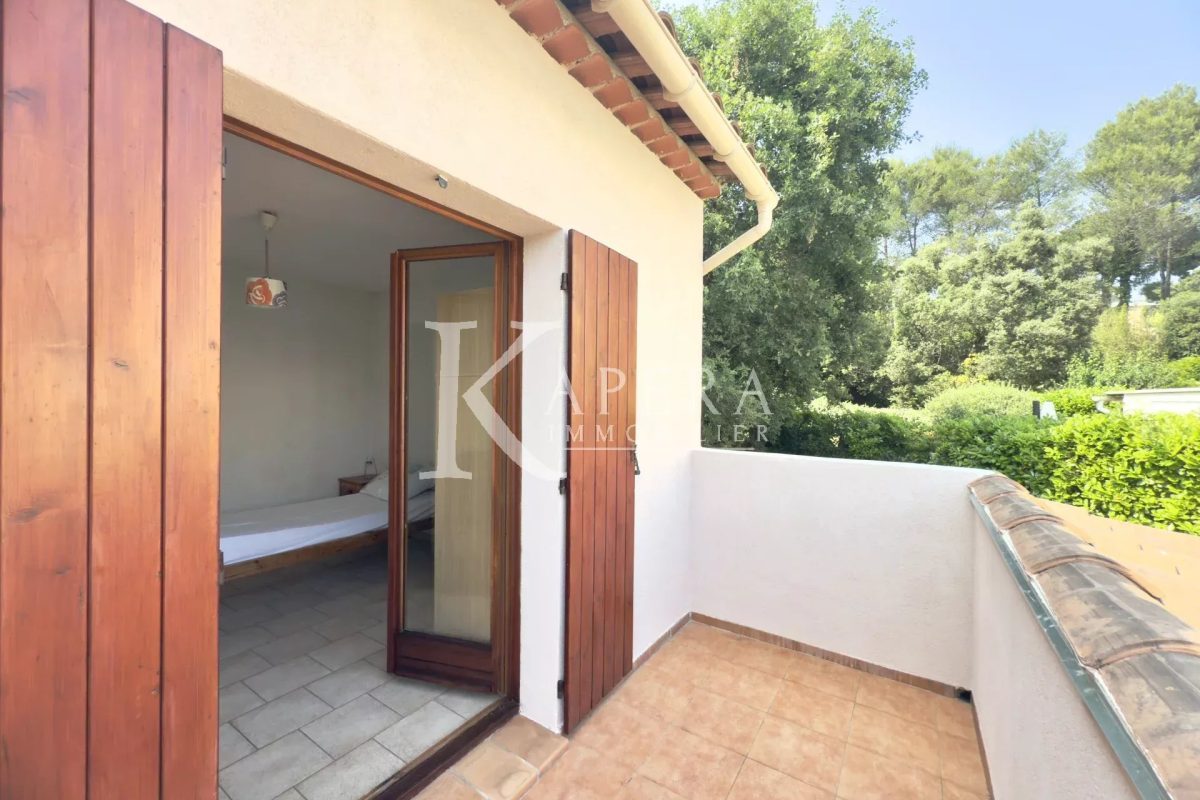 LOCATION MAISON - VALBONNE ILE VERTE- GARAGE-JARDIN-PISCINE