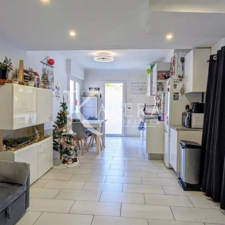 VENTE 5P 180M2 - ST LAURENT DU VAR/GARE - REZ DE JARDIN