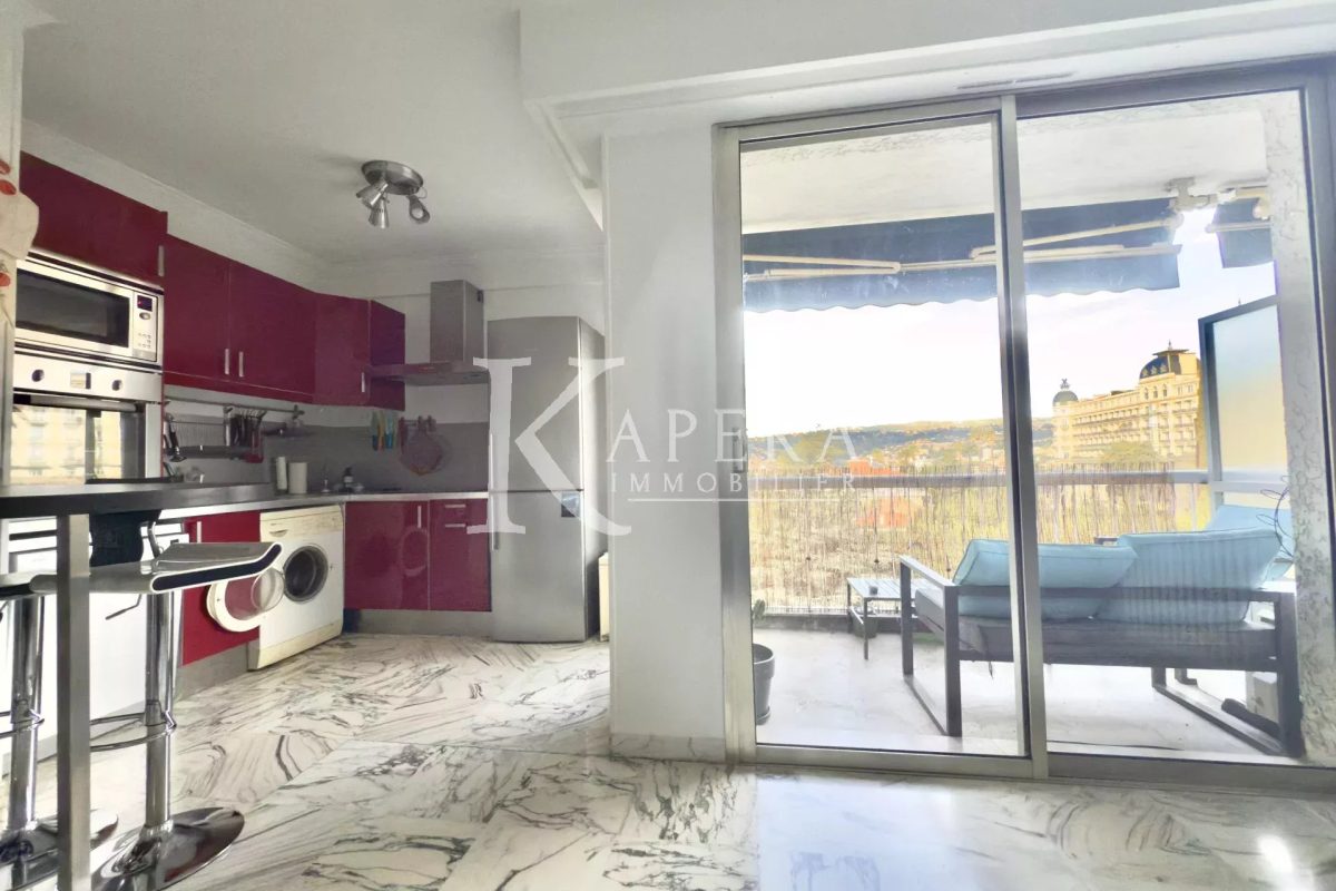 LOCATION 2P 50 m2 - NICE CIMIEZ - VUE DEGAGEE- GARAGE 24M2-CAVE