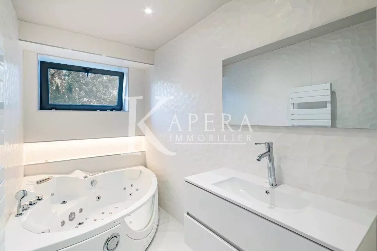 VENTE MAISON 5P 144M2 - CAGNES SUR MER - MODERNE - CALME - CONFORT