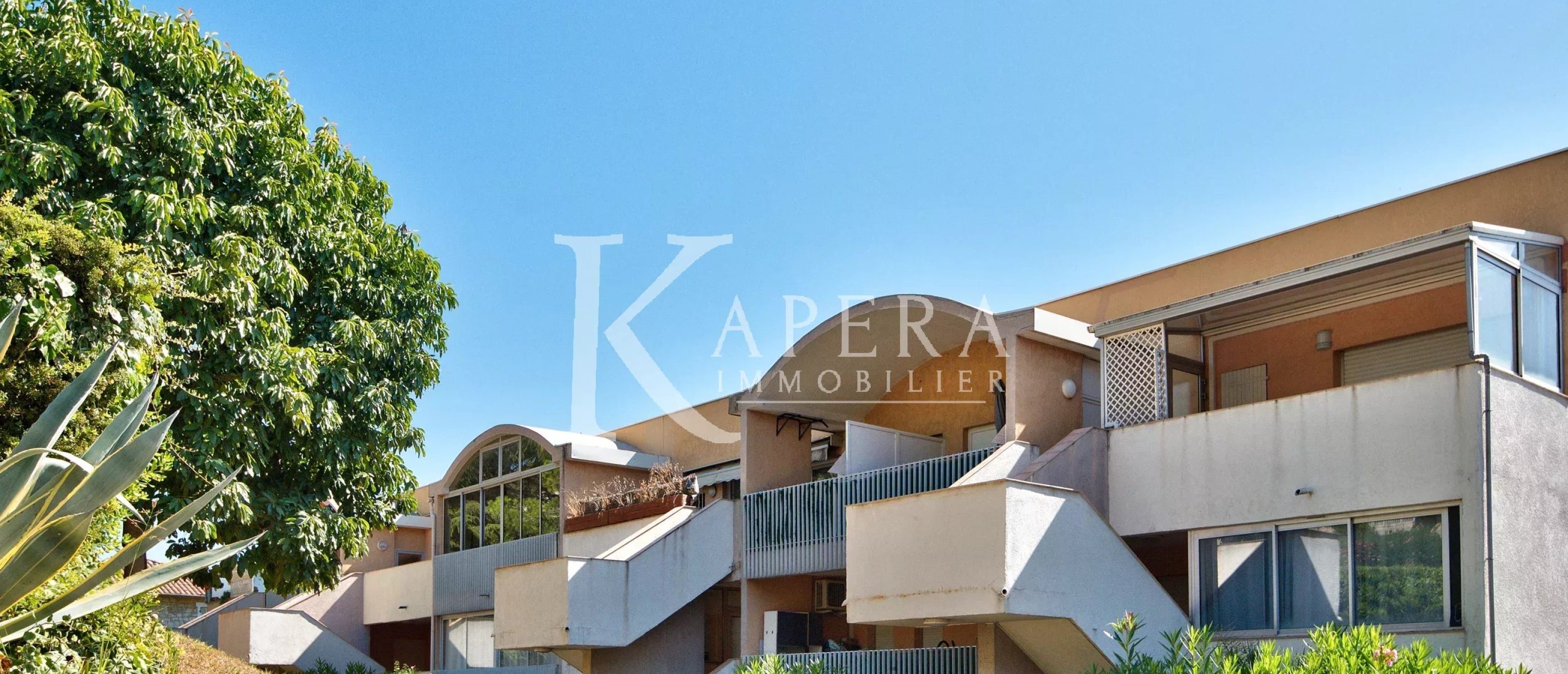 VENTE 2P 32M2 - SAINT LAURENT DU VAR -  NEUF - GARAGE