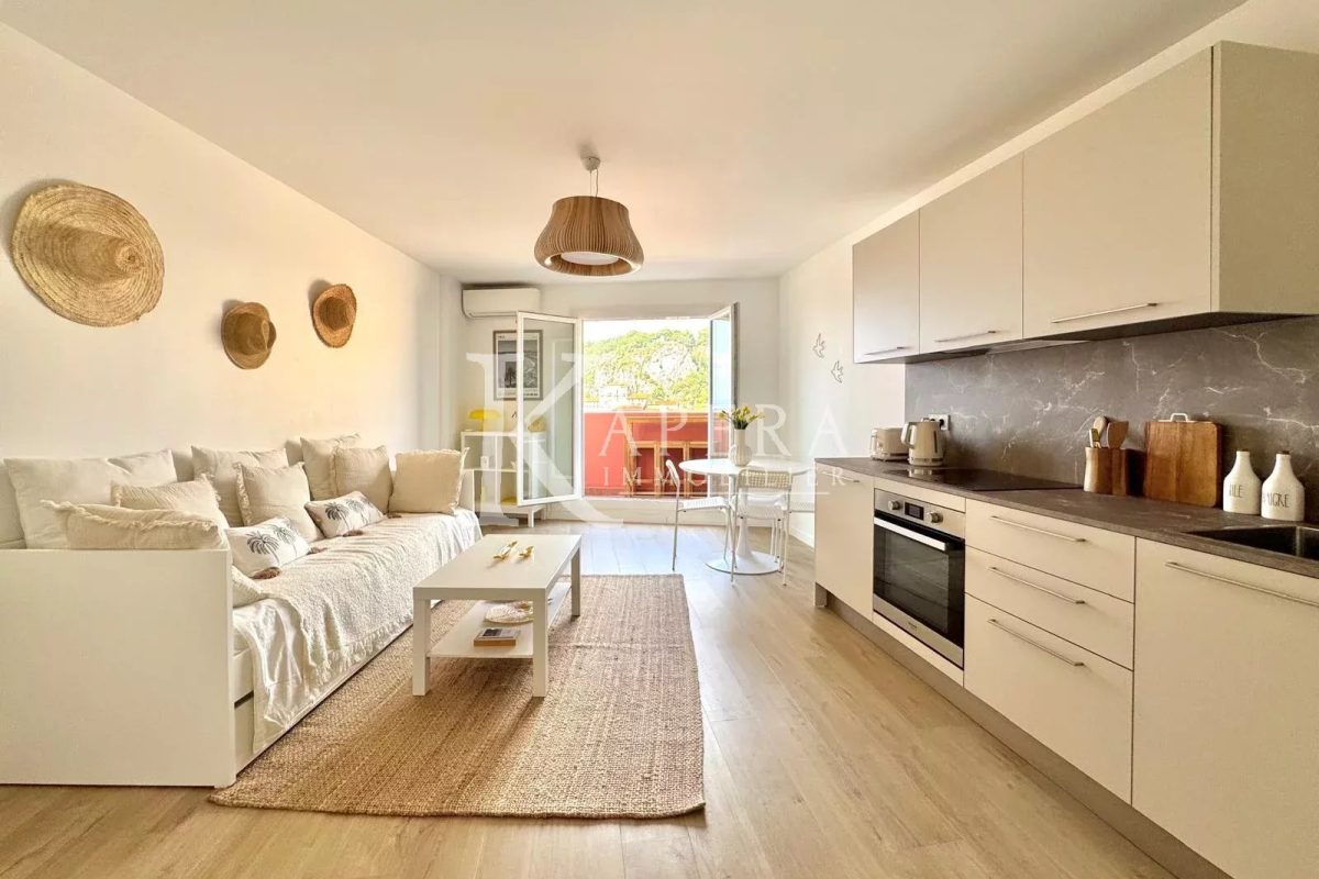 LOCATION MEUBLÉE 10 MOIS – NICE LE PORT – 2P 48M² AVEC TERRASSE ET VUE MER PANORAMIQUE