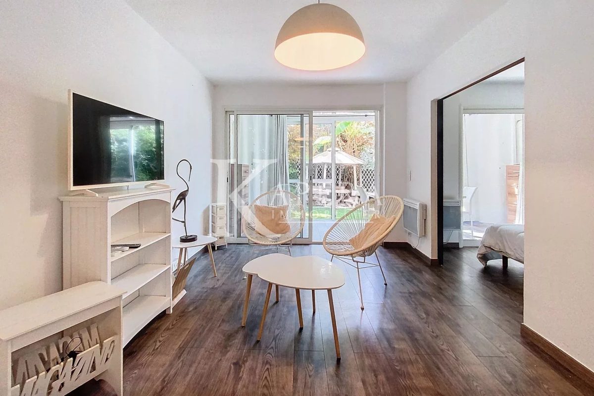 VENTE 2P 37M2 - SAINT LAURENT DU VAR/LES VESPINS - JARDIN ET VERANDA