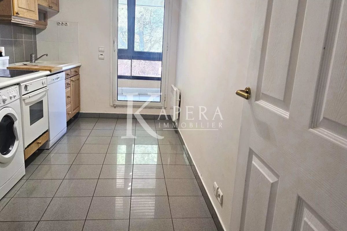 VENTE 3P 103M2 - PORT SAINT LAURENT DU VAR - TERRASSE