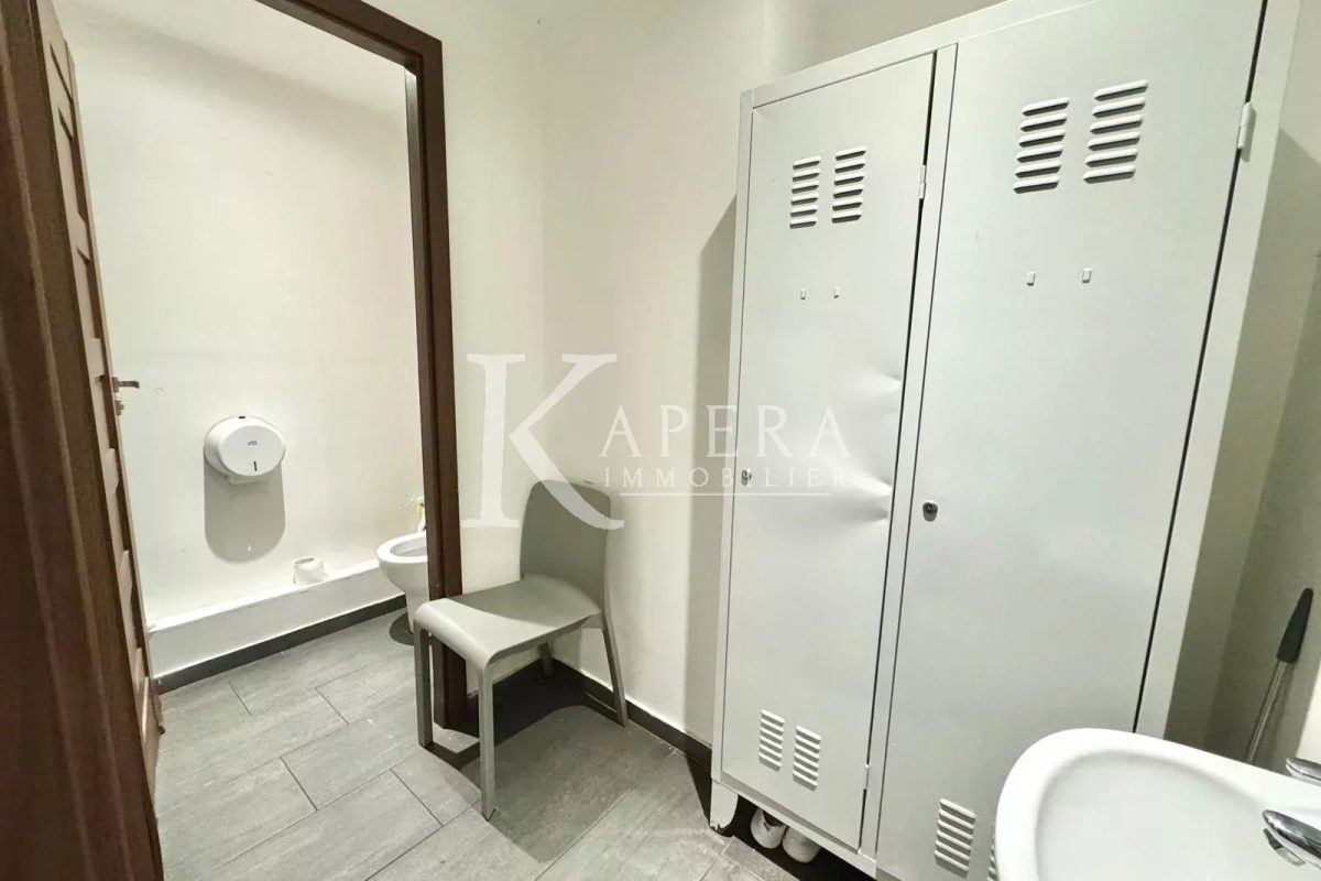 VENTE FONDS DE COMMERCE – NICE REPUBLIQUE - SALON DE THE/RESTAURANT