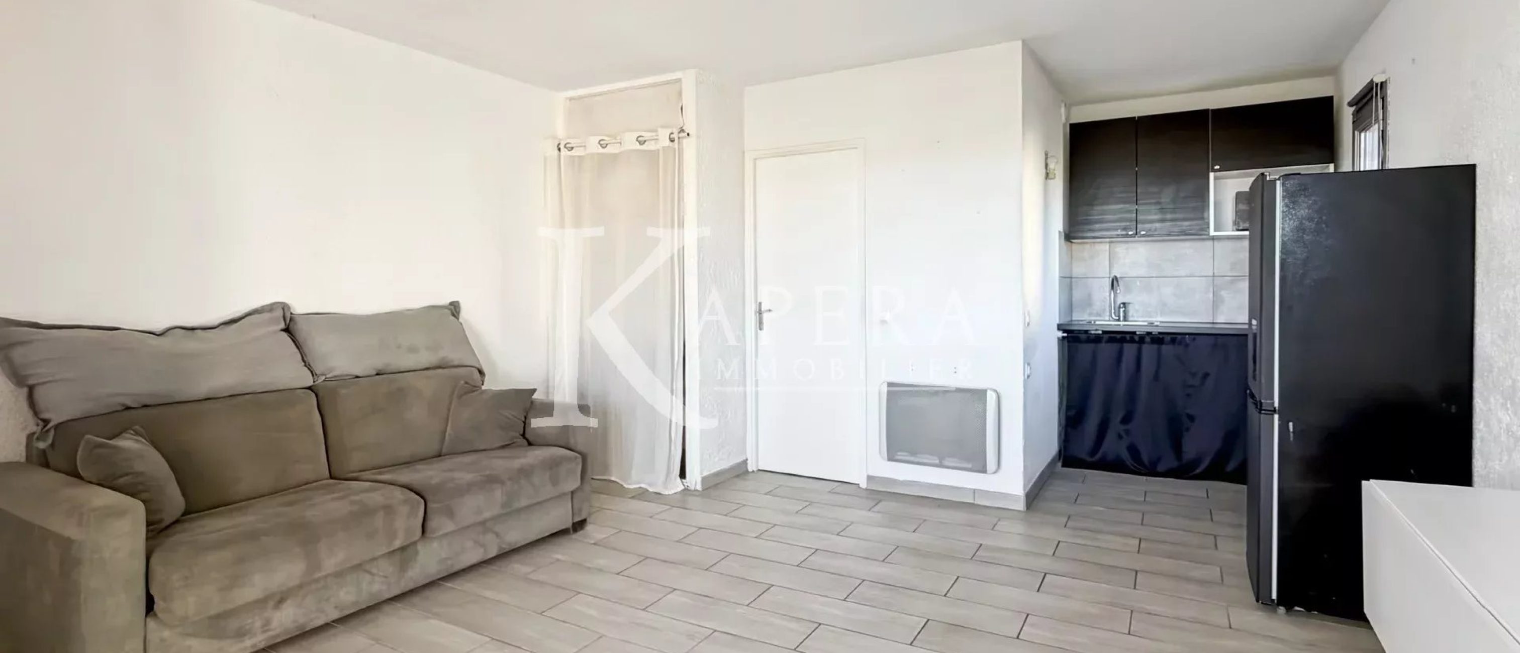 VENTE STUDIO 30M2 - SAINT LAURENT DU VAR / CORNICHE FAHNESTOCK - PISCINE