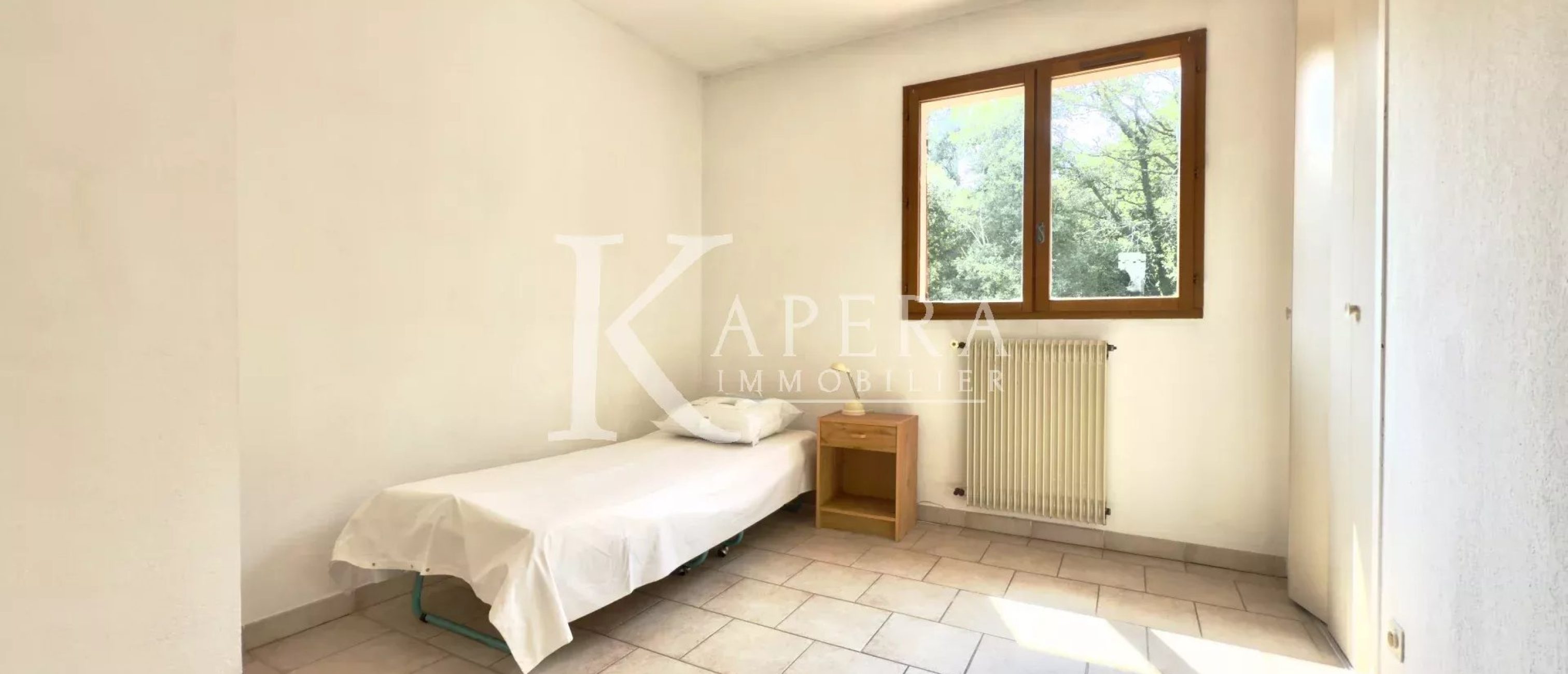 LOCATION MAISON - VALBONNE ILE VERTE- GARAGE-JARDIN-PISCINE