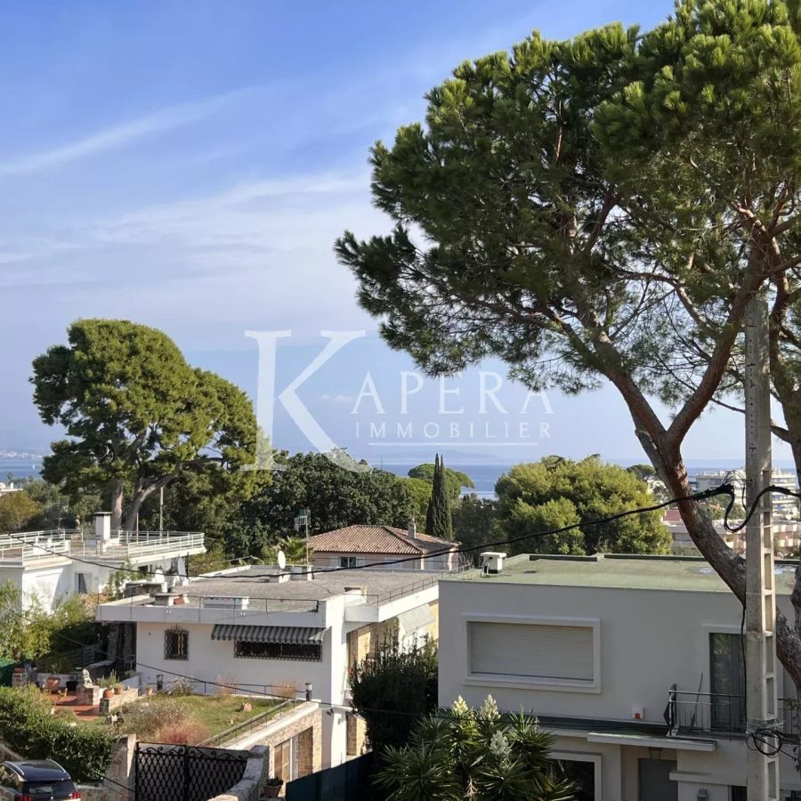 LOCATION 4P 98m2 -ANTIBES ROSTAGNE- VUE MER-GARAGE