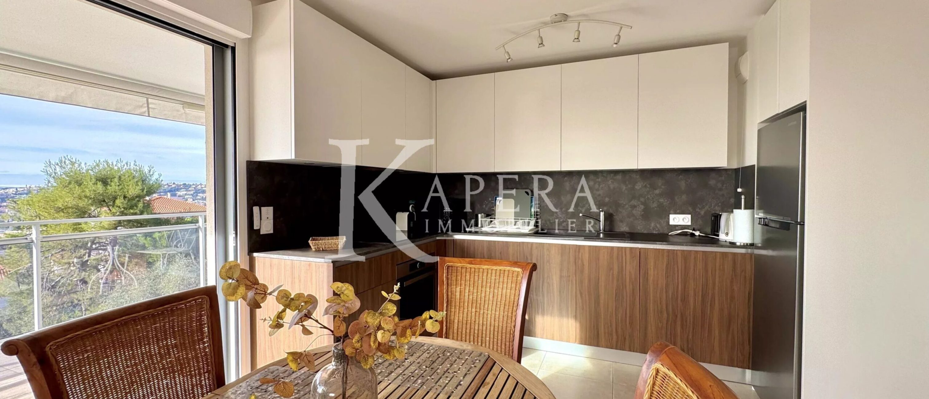 LOCATION MEUBLÉE 6 MOIS - NICE OUEST - 3P 58M² AVEC TERRASSES ET GARAGE