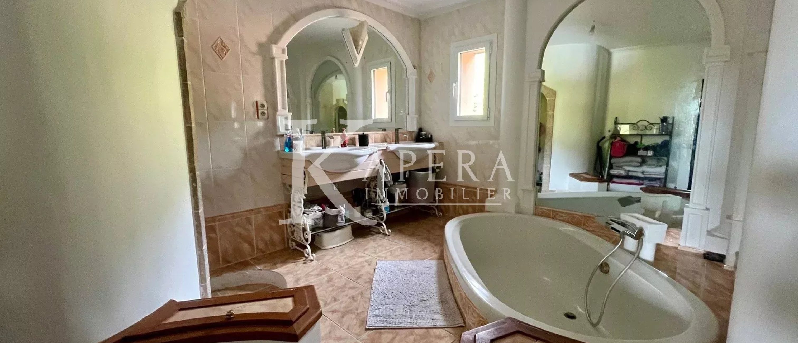 VENTE MAISON 9P 295M2 - FALICON - TERRAIN PISCINABLE