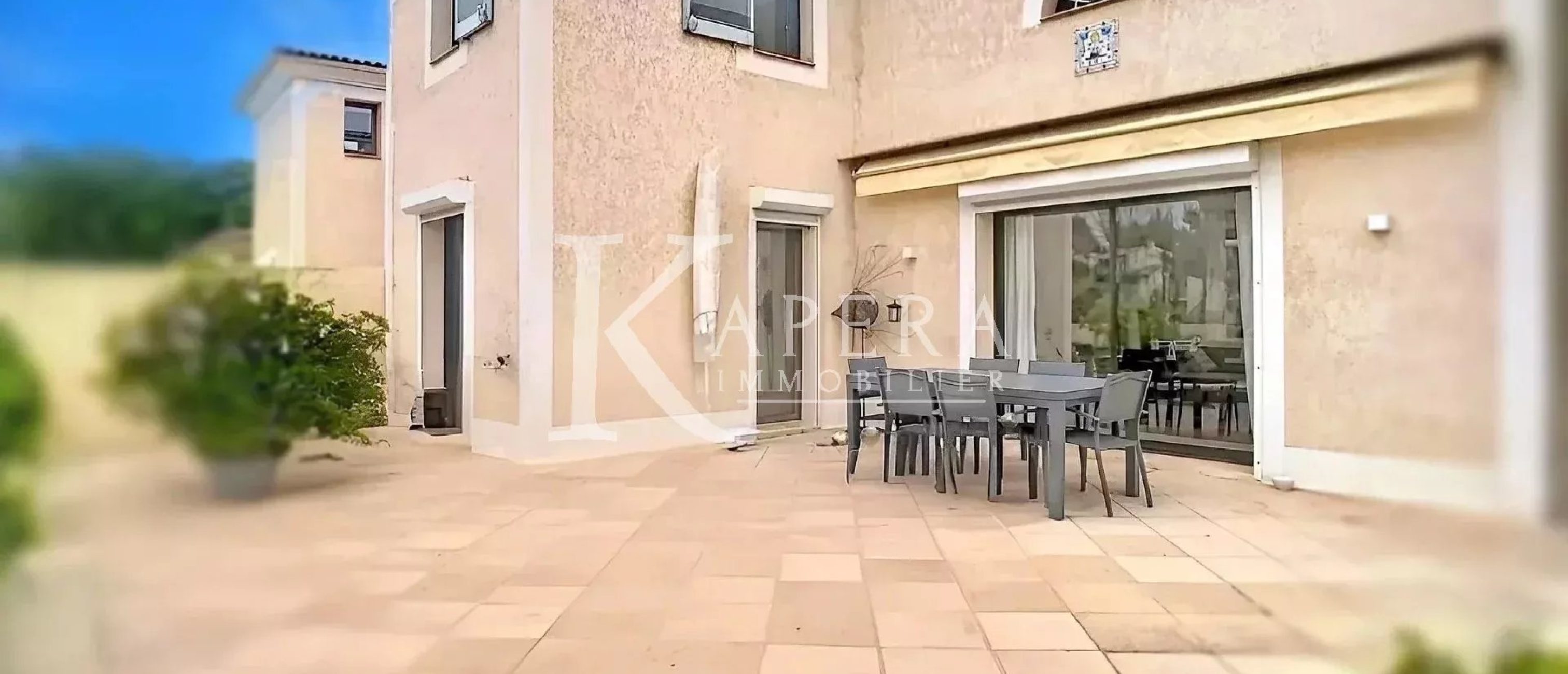 EN VENTE MAISON 5P 105M2 - DOMAINE LES HAUTS DE VAUGRENIER