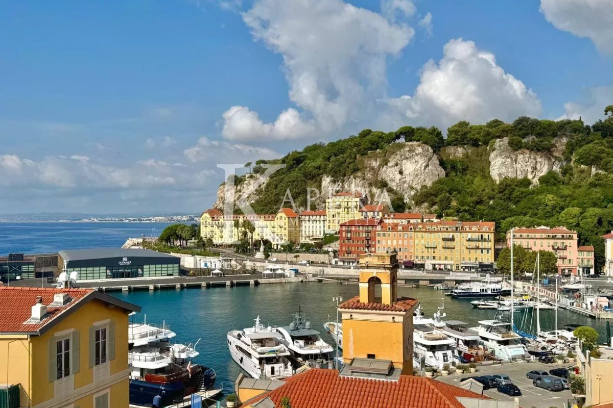 LOCATION MEUBLÉE 10 MOIS – NICE LE PORT – 2P 48M² AVEC TERRASSE ET VUE MER PANORAMIQUE