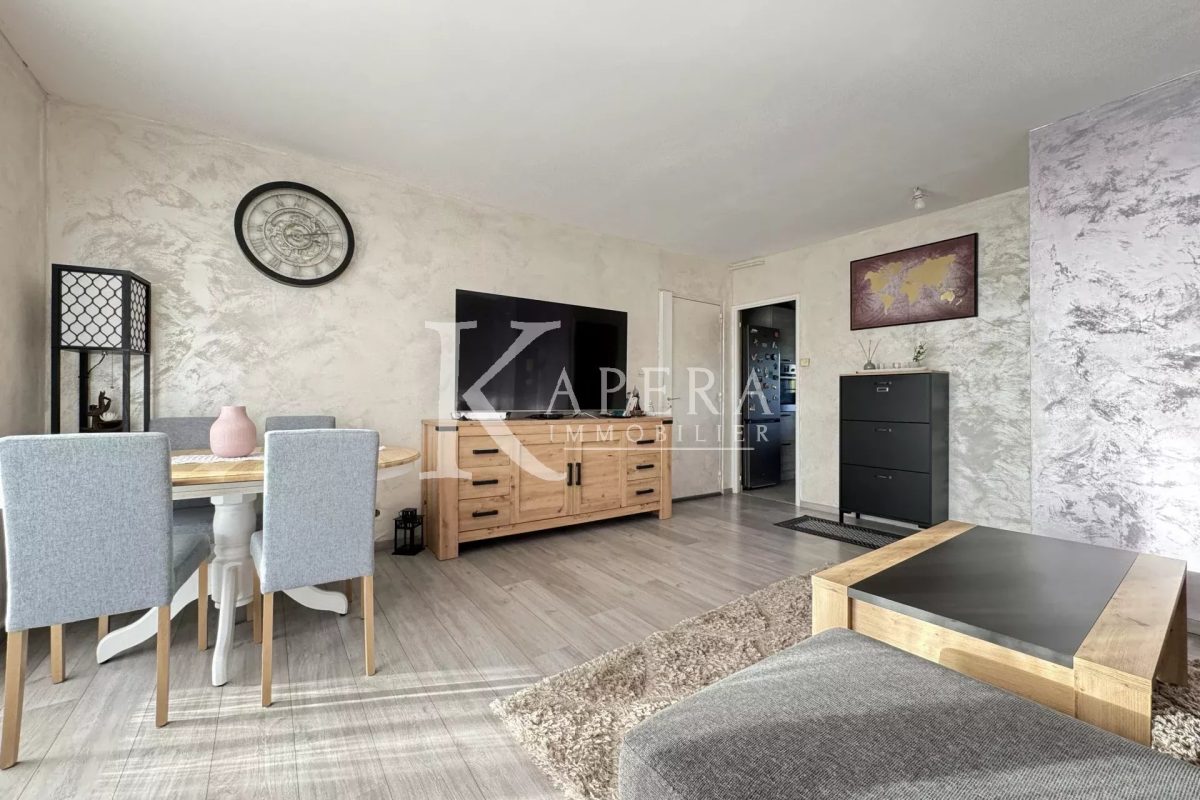 LOCATION 3P MEUBLE 67M² - ANTIBES - TERRASSE - PARKING