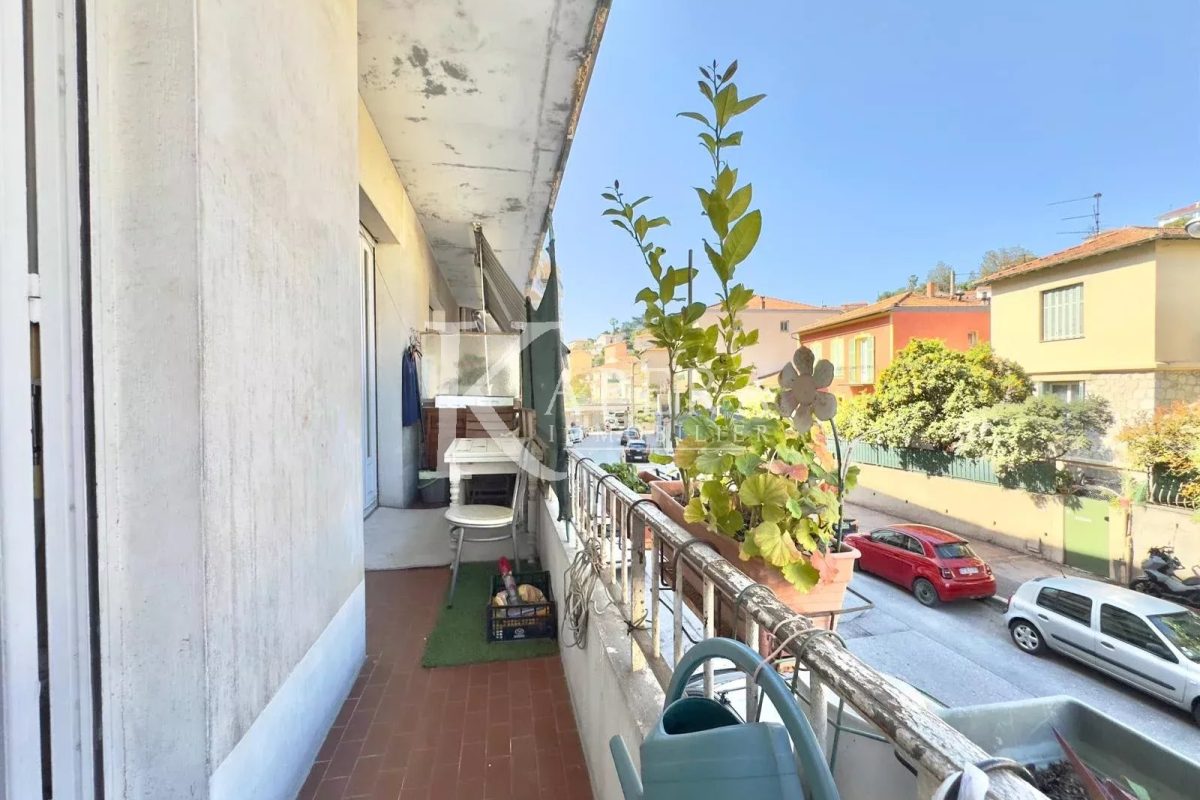 VENTE 2P 51M² - NICE BAS PASTEUR - SPECIAL INVESTISSEUR