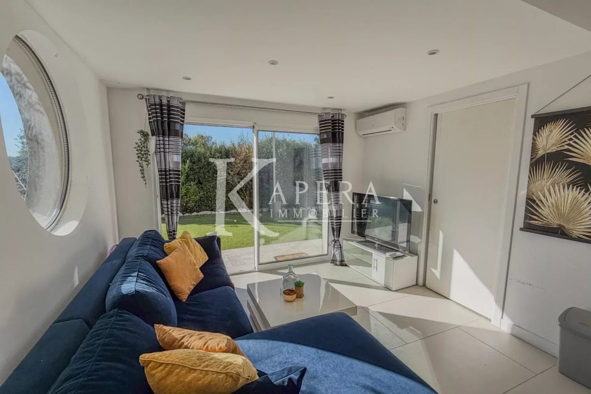 VENTE MAISON 8P 233M2 - CAGNES SUR MER/LES COLLETTES - PISCINE