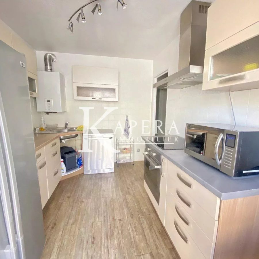 VENTE 3P 58M2 - NICE MADELEINE - PARKING - TERRASSE - CAVE