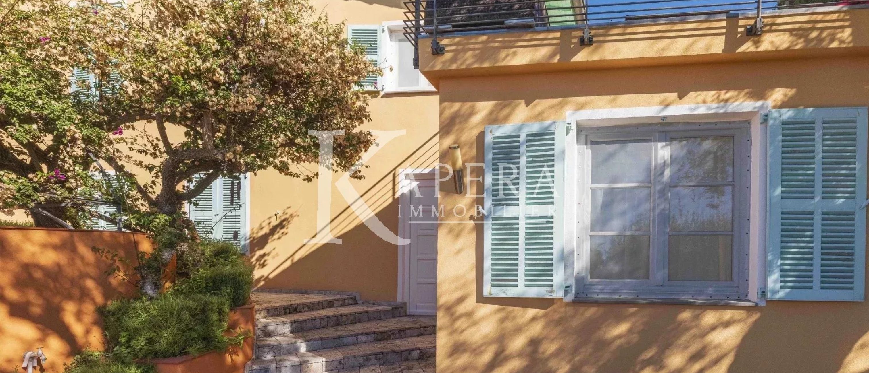 VENTE VILLA 7P 335M² - MENTON - VUE PANORAMIQUE MER ET MONTAGNES