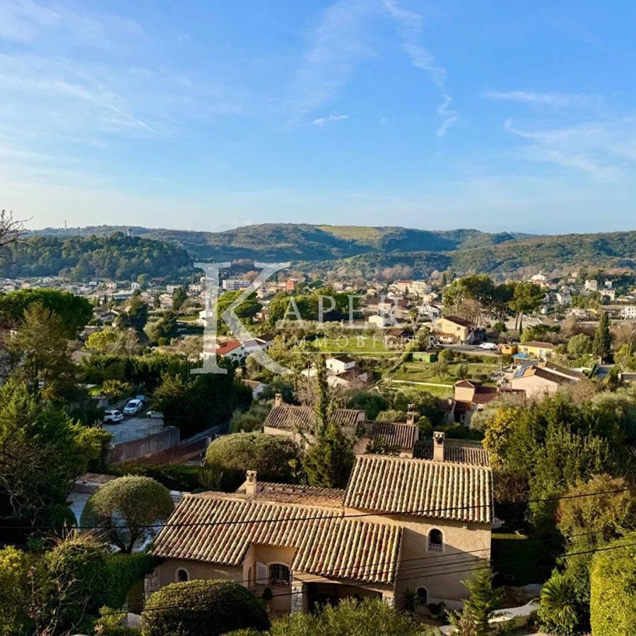 VENTE 2P 42,76M2 - CAGNES SUR MER/L'HUBAC - DOUBLE GARAGE - TERRASSE