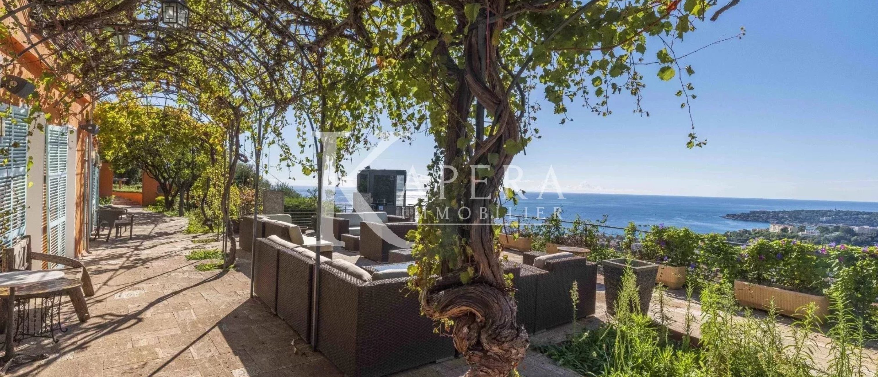 VENTE VILLA 7P 335M² - MENTON - VUE PANORAMIQUE MER ET MONTAGNES