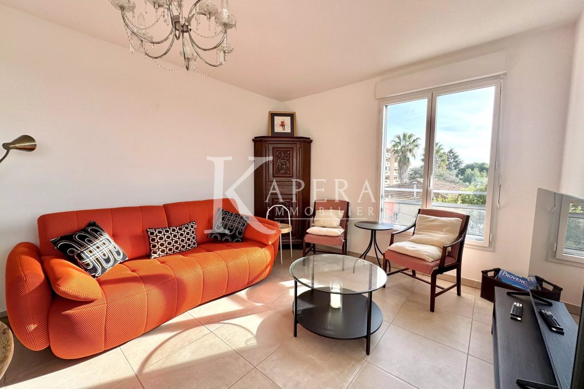 LOCATION MEUBLÉE 6 MOIS - NICE OUEST - 3P 58M² AVEC TERRASSES ET GARAGE