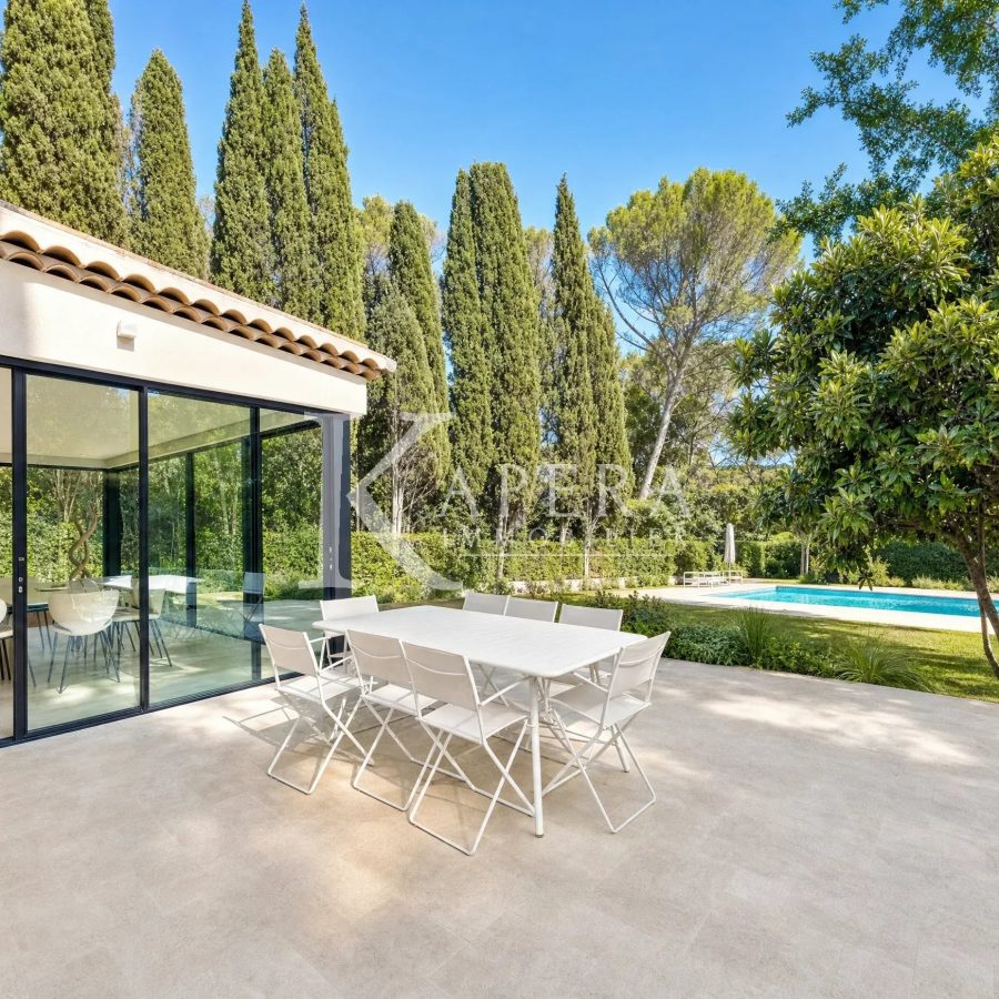 LOCATION VILLA 6P- MOUGINS DOMAINE ARGEVILLE