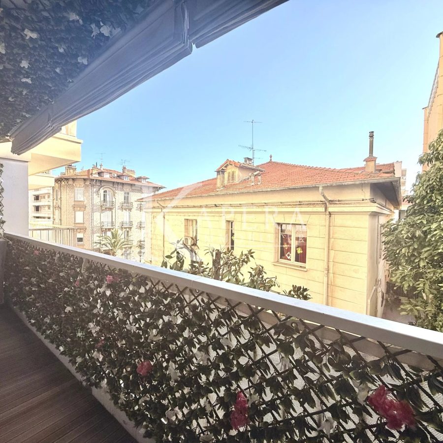 VENTE 2P 64M2 - CANNES CARNOT - TERRASSE - PARKING INTERIEUR