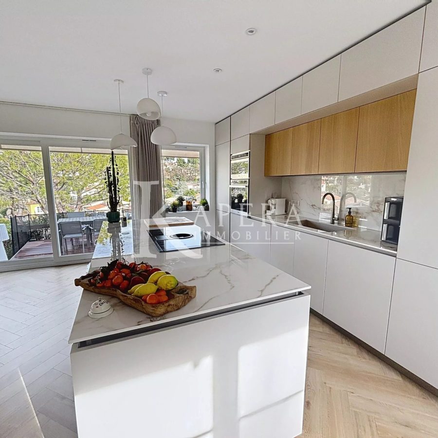 VENTE MAISON INDIVIDUELLE 150M2 - CAGNES SUR MER - CONFORT - STATIONNEMENTS