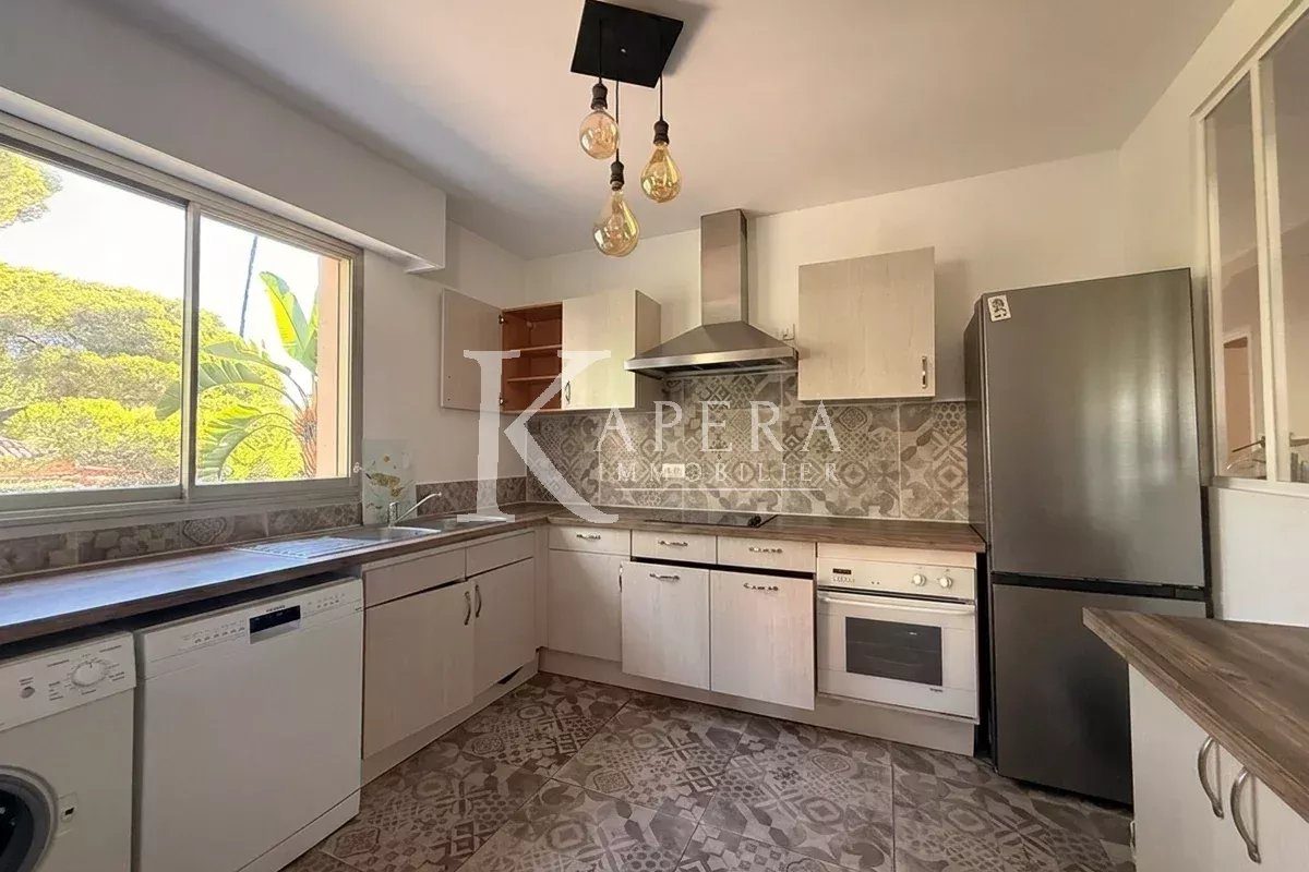 LOCATION 4P MEUBLÉ 100m2 -ANTIBES ROSTAGNE-GARAGE