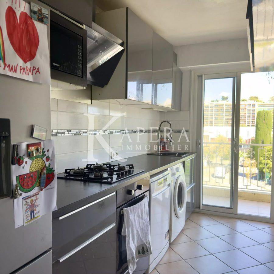 VENTE 3P 69M2 - CAGNES SUR MER - TRAVERSANT - LUMINEUX