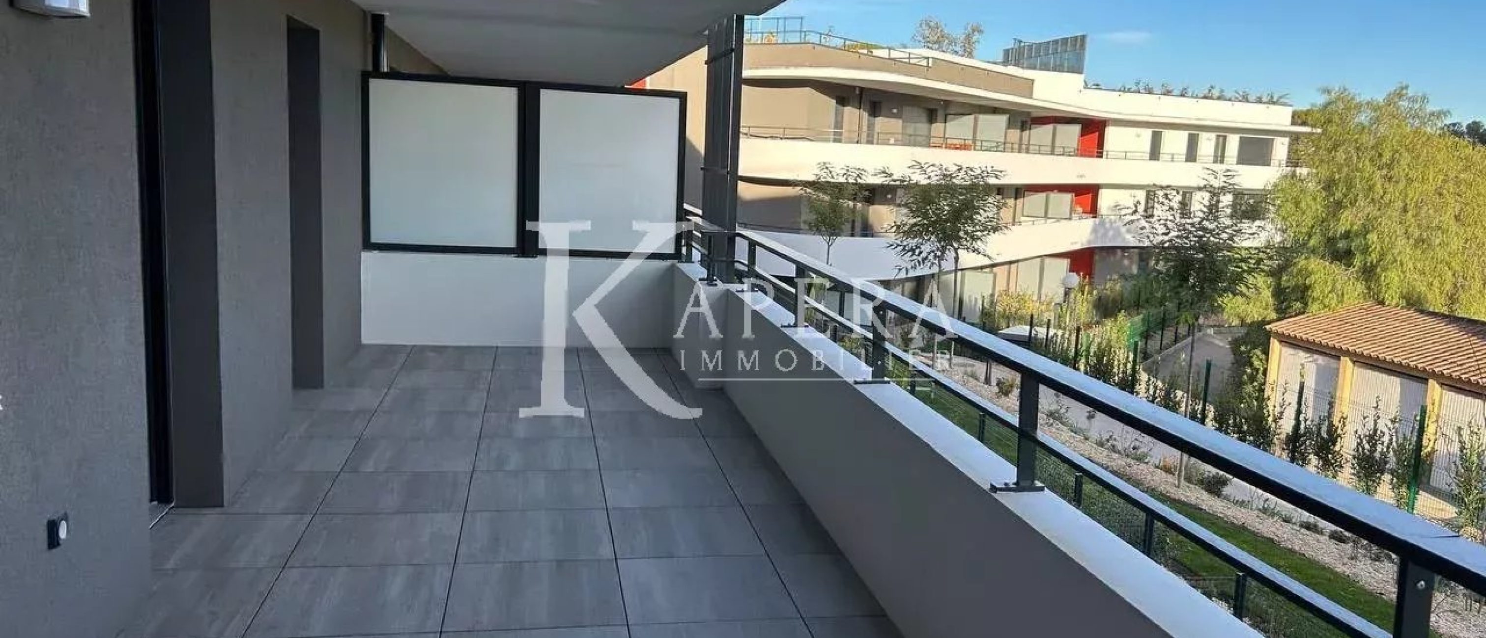 VENTE 3P 67M2 - VILLENEUVE LOUBET/VAUGRENIER - DOUBLE GARAGE - TERRASSE