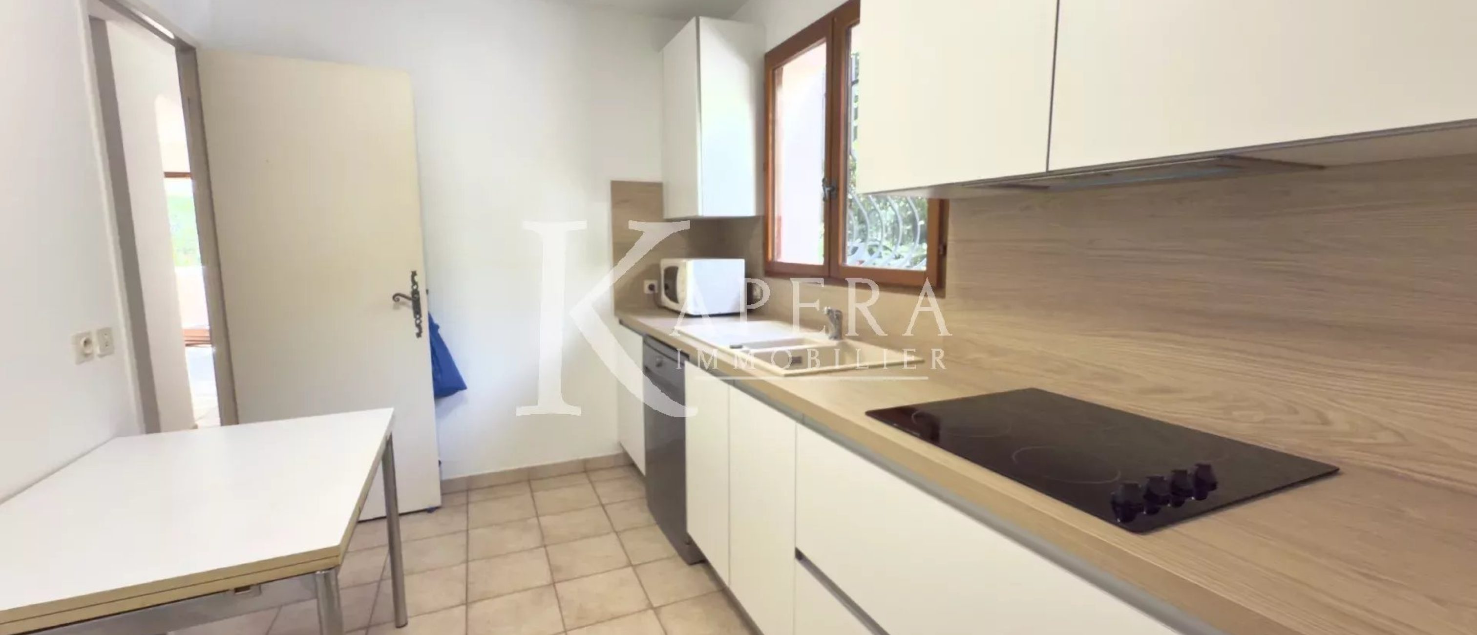 LOCATION MAISON - VALBONNE ILE VERTE- GARAGE-JARDIN-PISCINE