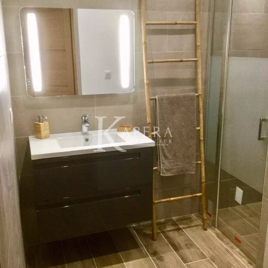 LOCATION 2P 45M2 - CANNES  CENTRE