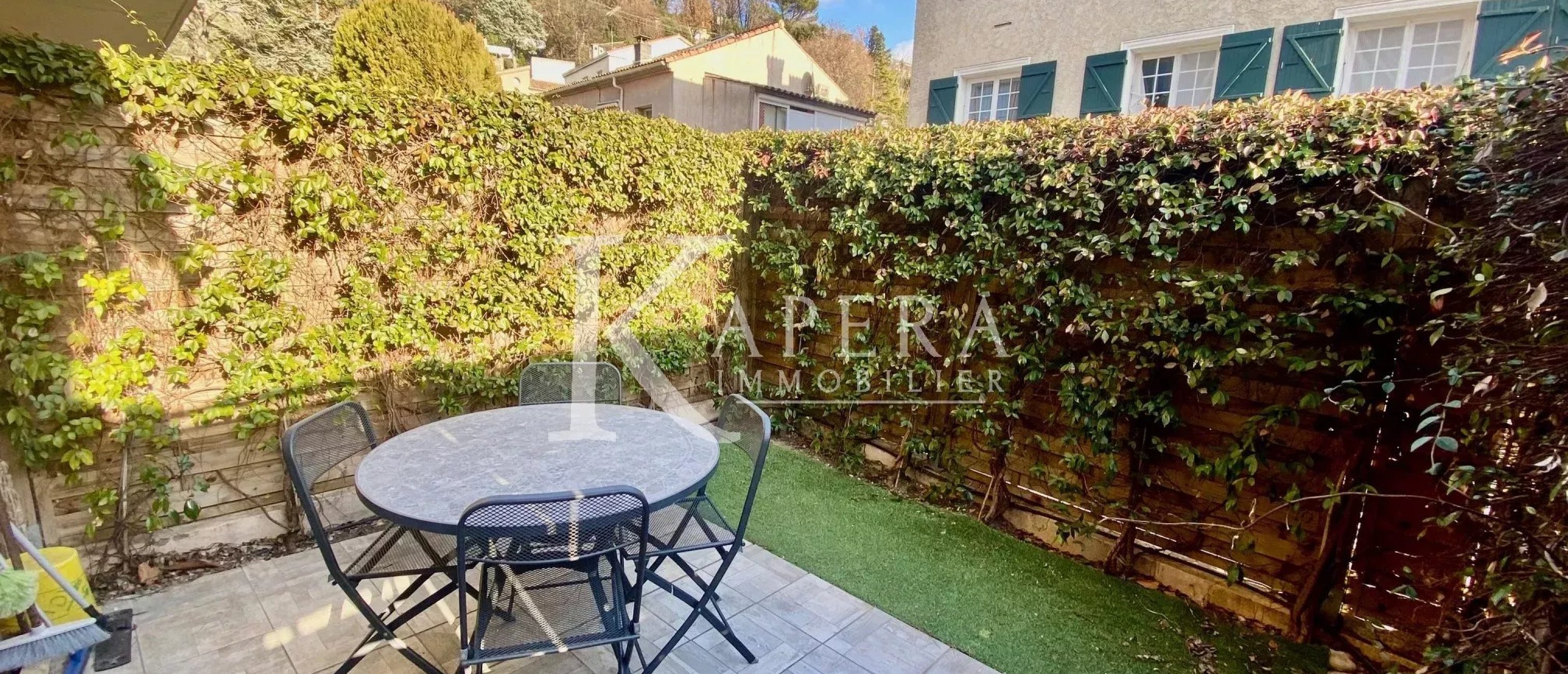 VENTE 2P 31M2 - VILLENEUVE-LOUBET/FERRAYONNES - REZ DE JARDIN - PARKING