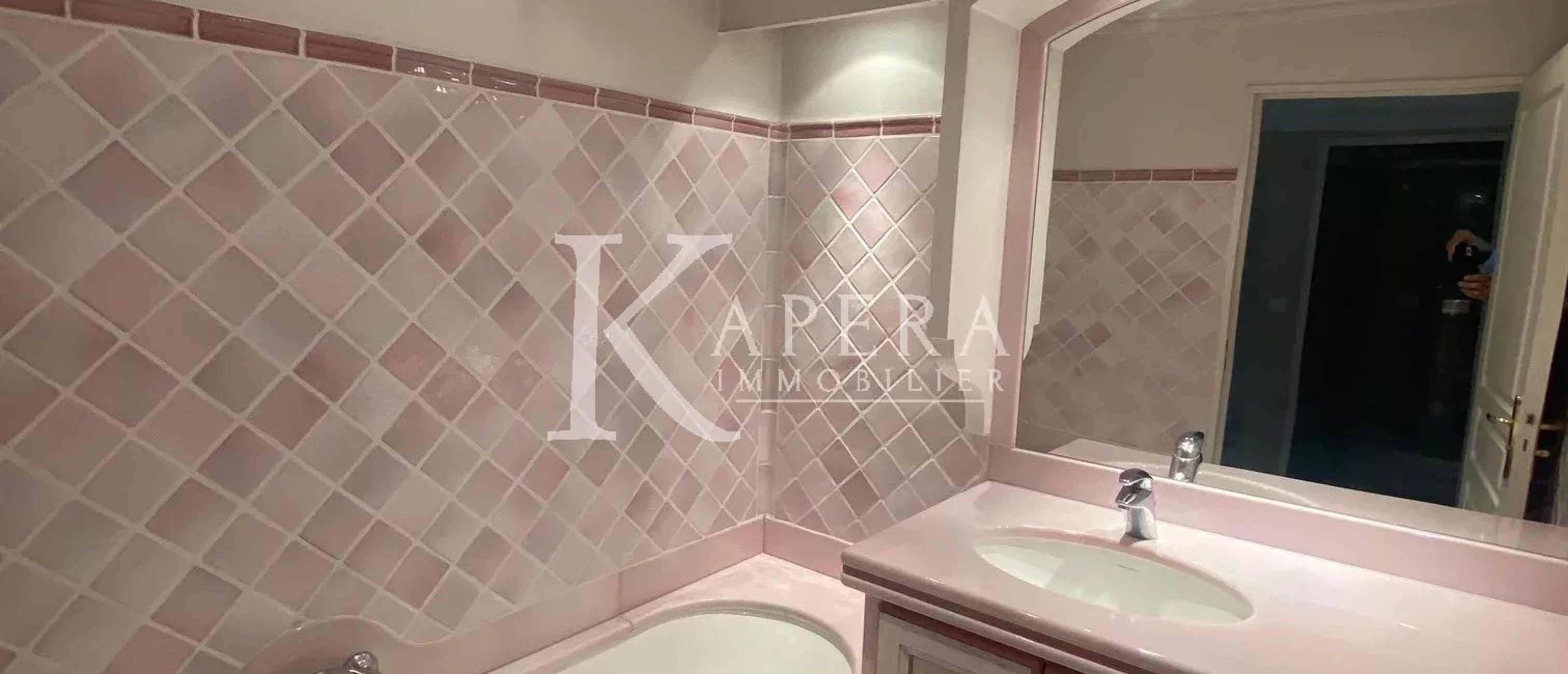 VENTE 3P 71M2 - CENTRE CAGNES SUR MER - TERRASSE - GARAGE