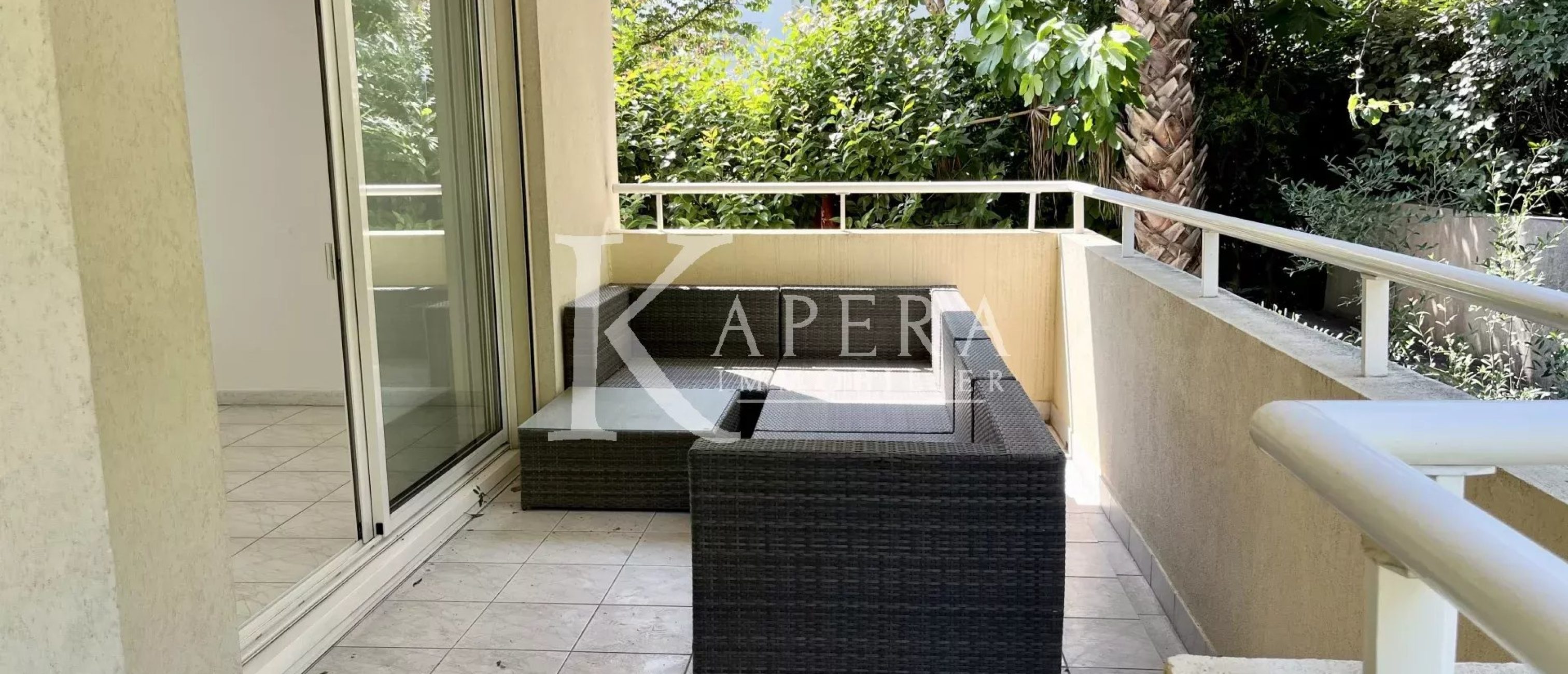LOCATION VIDE 3 PIECES 75m2 - ANTIBES ILETTE - VUE MER-GARAGE