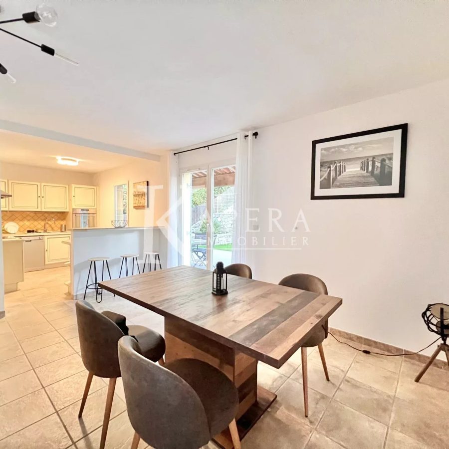 LOCATION VILLA 5P- VALBONNE-PISCINE