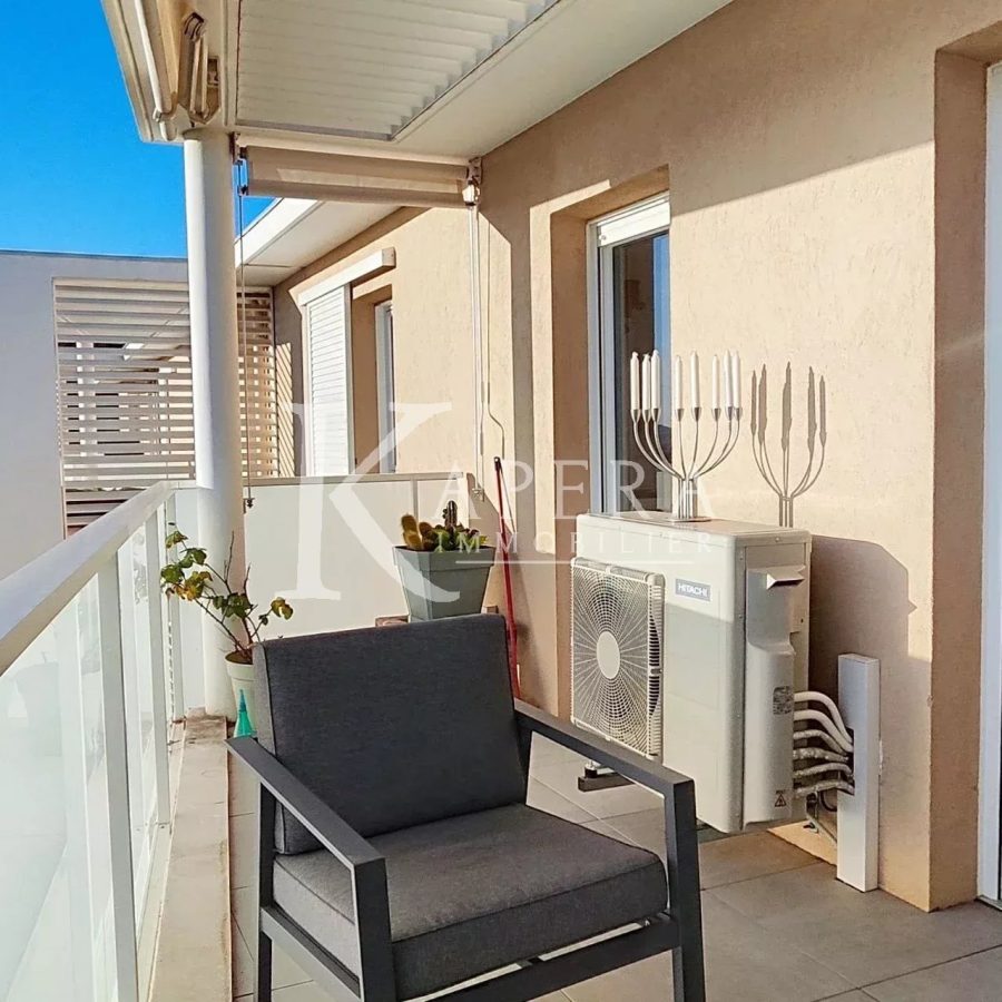 VENTE 3P 55M2 - SAINT LAURENT DU VAR - TERRASSE - GARAGE