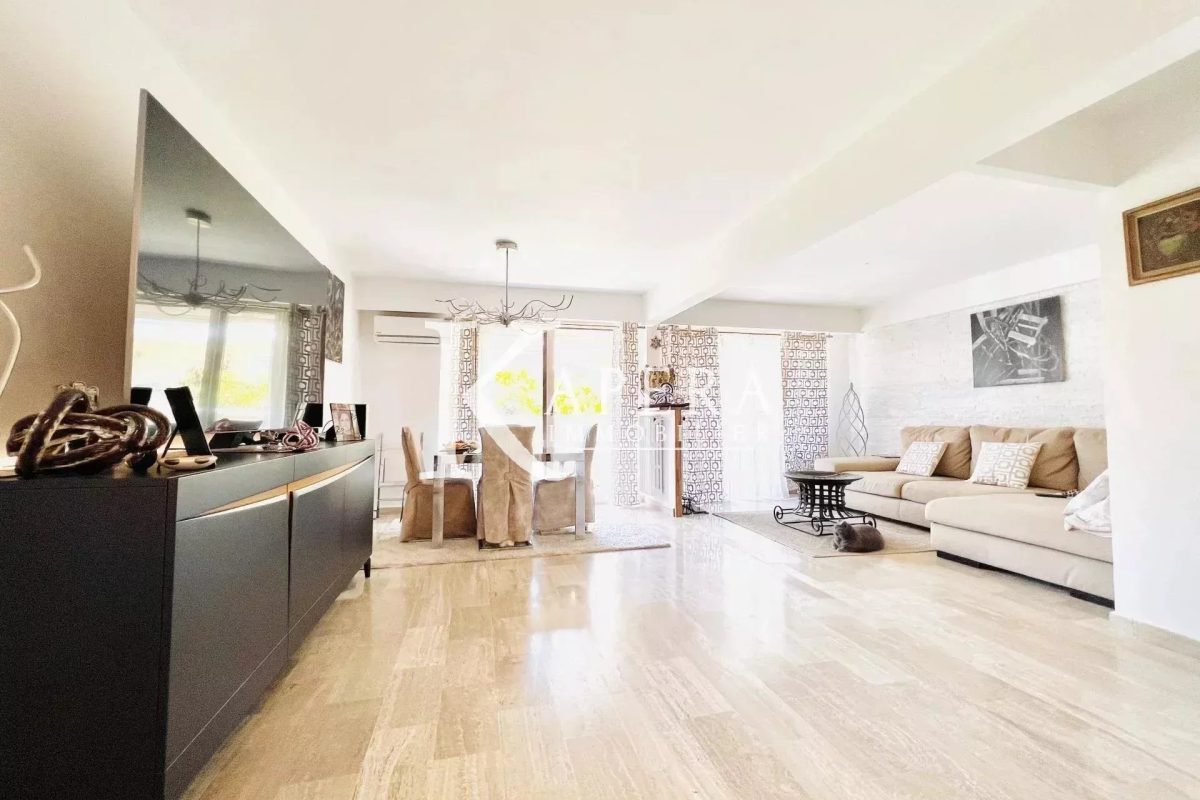 VENTE 2P 64M2 - CANNES CARNOT - TERRASSE - PARKING INTERIEUR